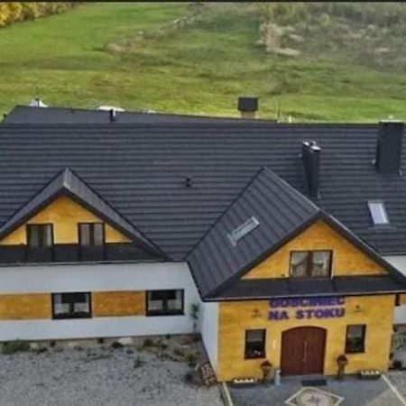 Gosciniec Na Stoku Pokoje 2,3,4 Osobowe, Cisza, Spokoj, Widok Na Stok Narciarski, Lasy, Laki Bobliwo Exteriér fotografie