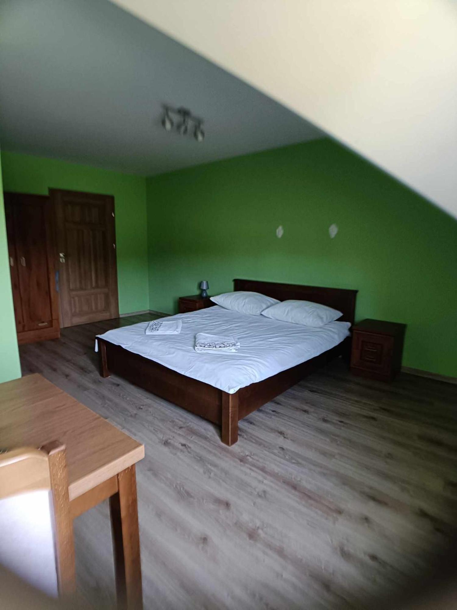Gosciniec Na Stoku Pokoje 2,3,4 Osobowe, Cisza, Spokoj, Widok Na Stok Narciarski, Lasy, Laki Bobliwo Exteriér fotografie