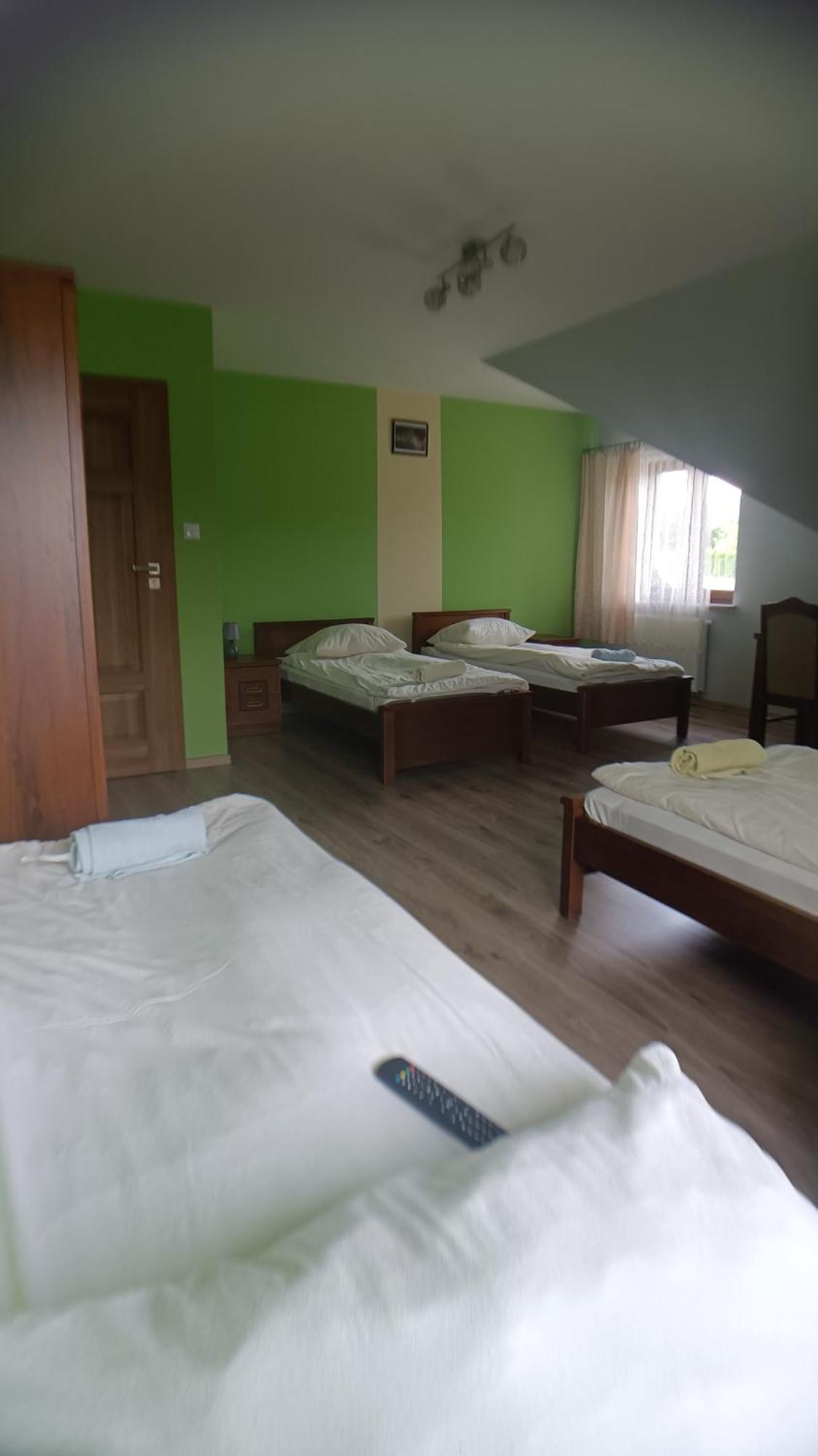 Gosciniec Na Stoku Pokoje 2,3,4 Osobowe, Cisza, Spokoj, Widok Na Stok Narciarski, Lasy, Laki Bobliwo Exteriér fotografie